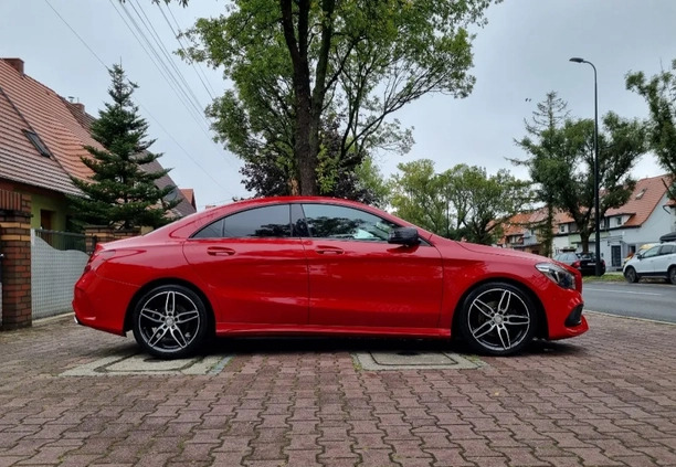 Mercedes-Benz CLA cena 99000 przebieg: 135000, rok produkcji 2016 z Gliwice małe 37